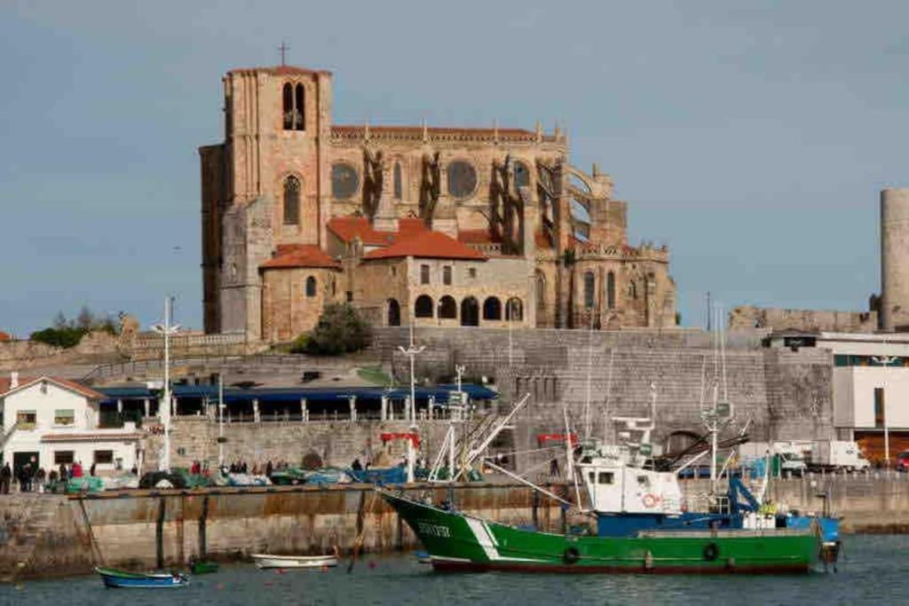Apto. A Estrenar En El Centro 2 Hab Y 1 Bano Castro Urdiales Bagian luar foto